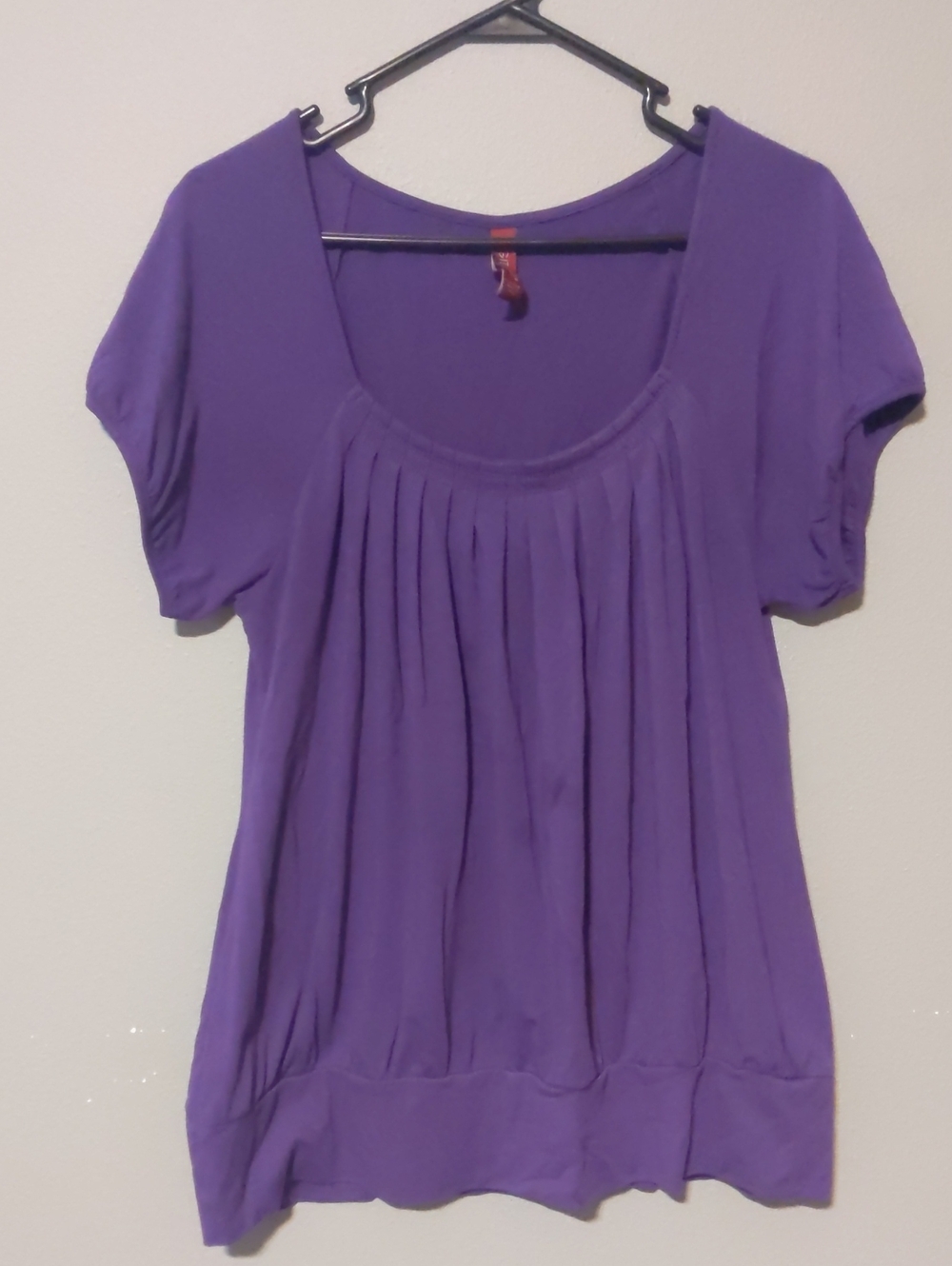 Gitano Purple Pleated Scoop-Neck Short Sleeve Top
